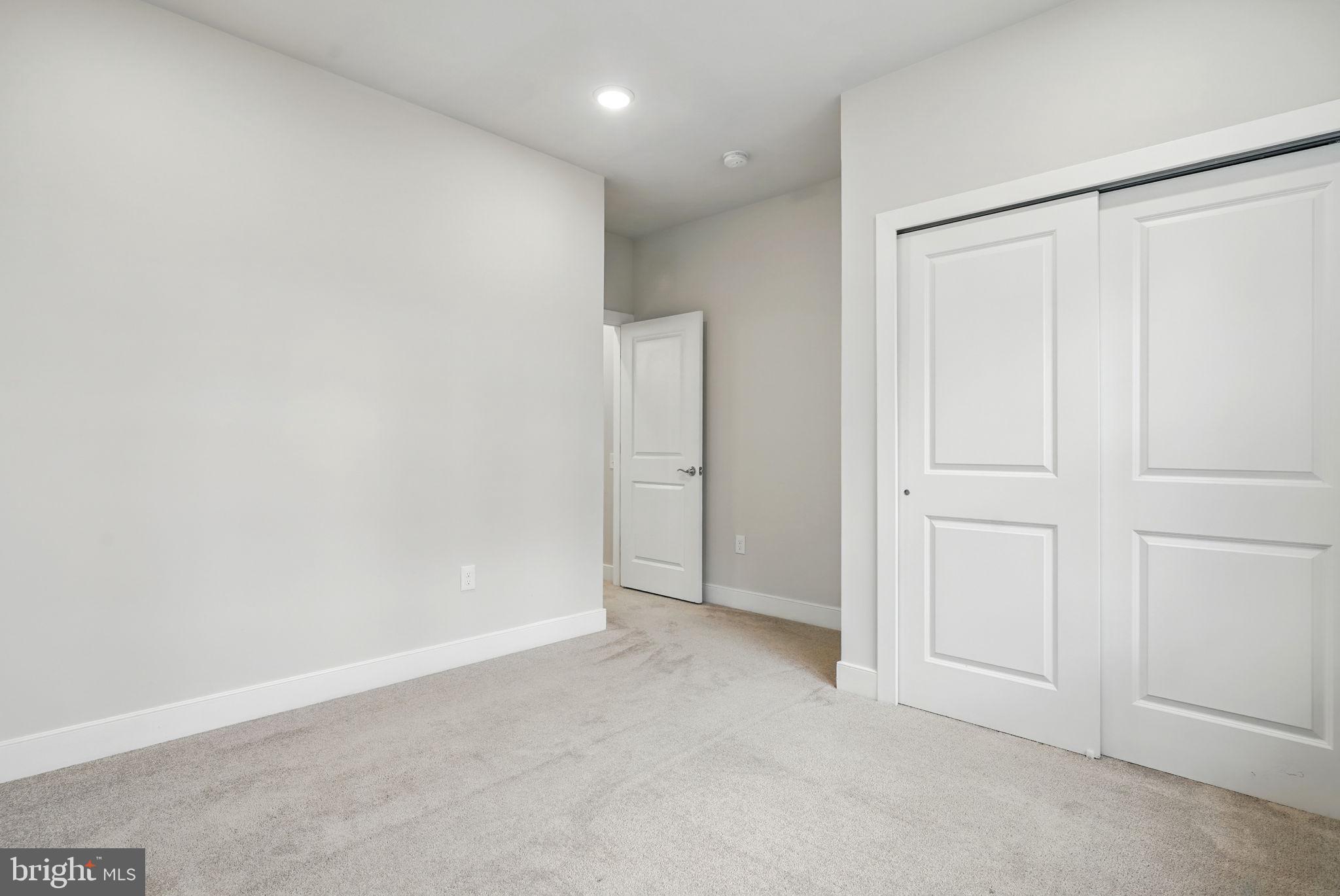 POTOMAC SHORES - Residential