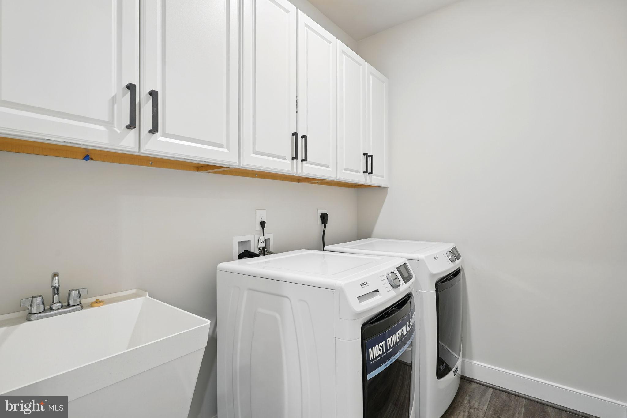 POTOMAC SHORES - Residential