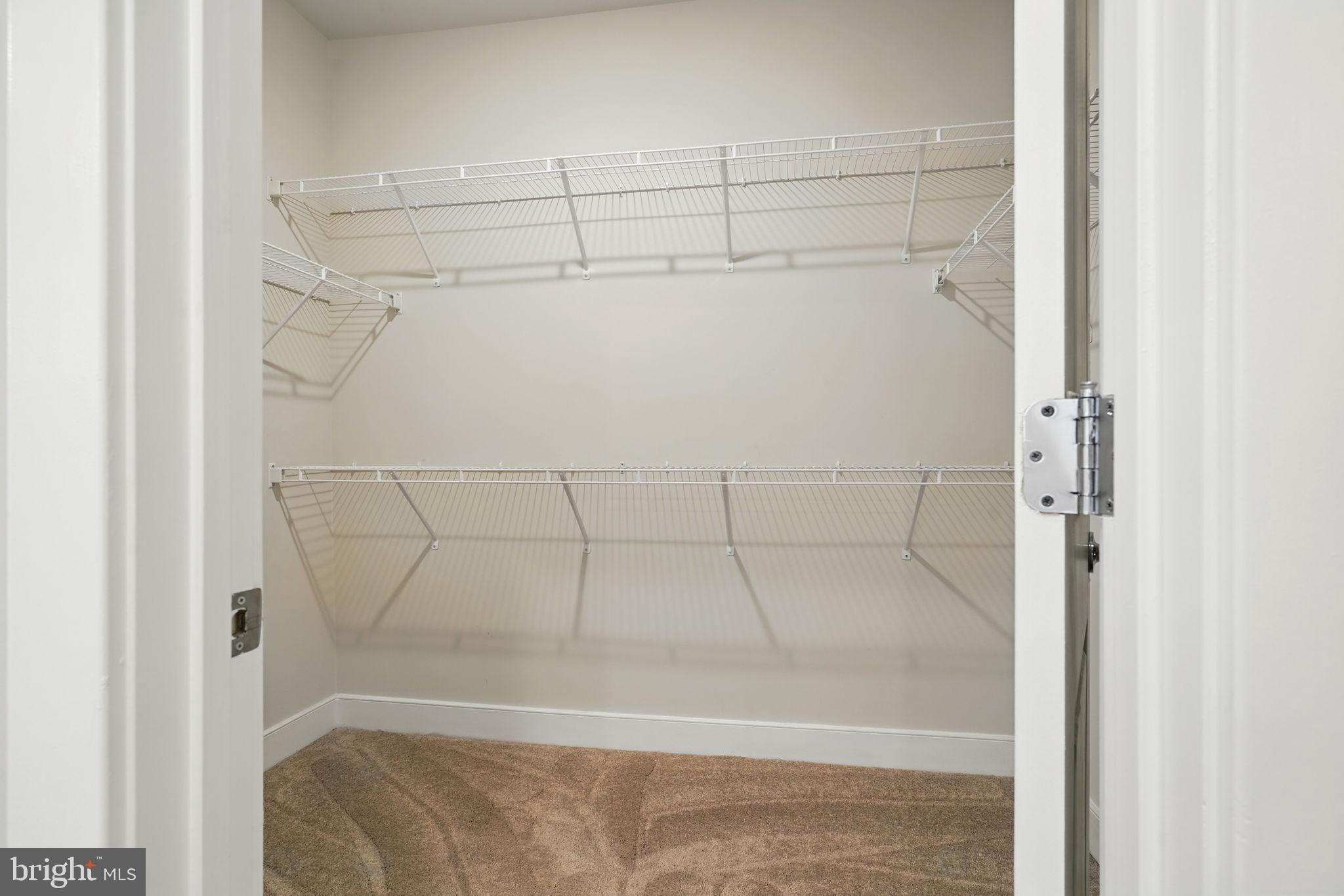 POTOMAC SHORES - Residential