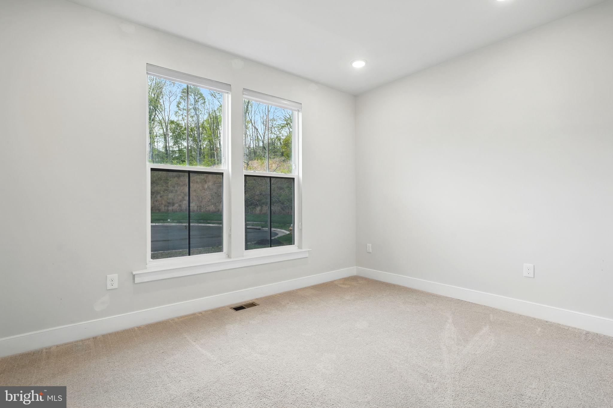 POTOMAC SHORES - Residential