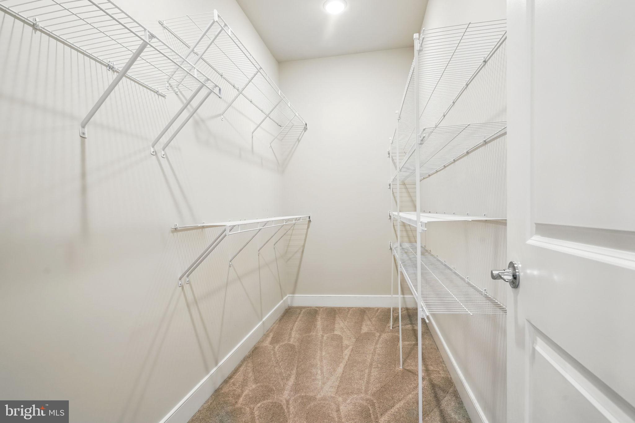 POTOMAC SHORES - Residential