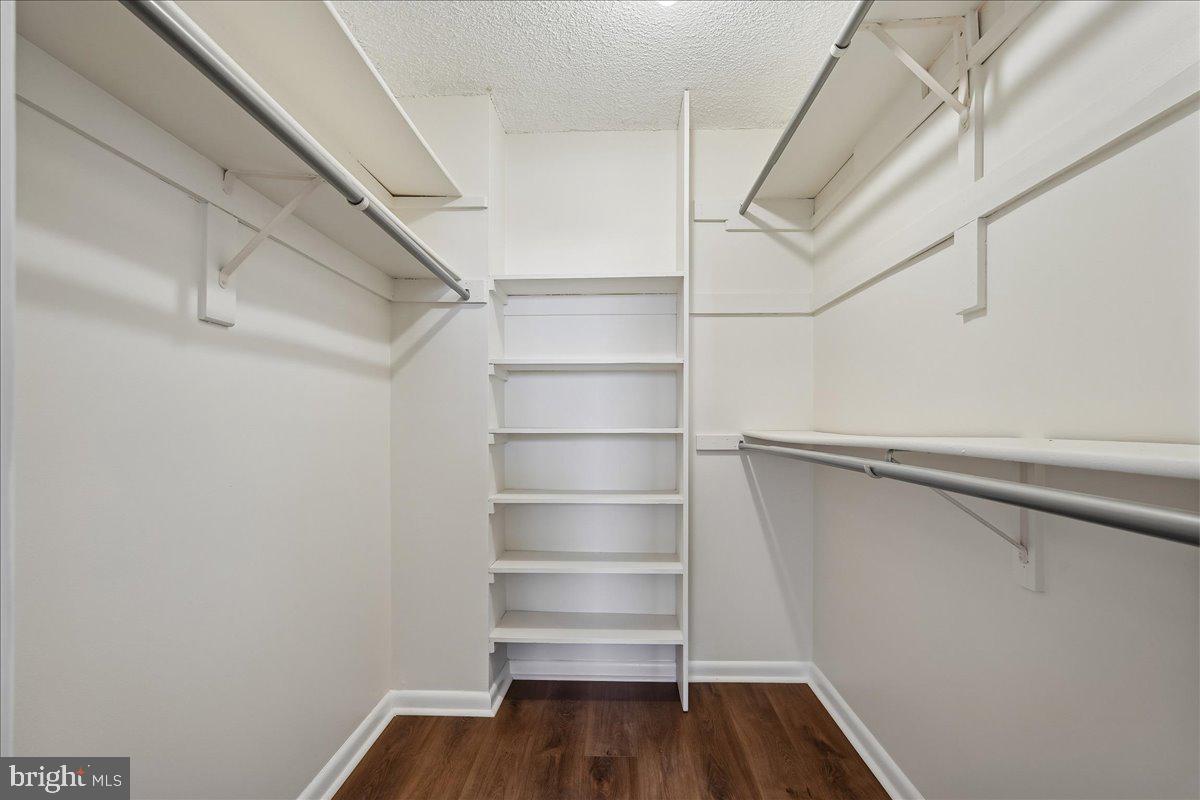 WESTLAKE PARK - Residential