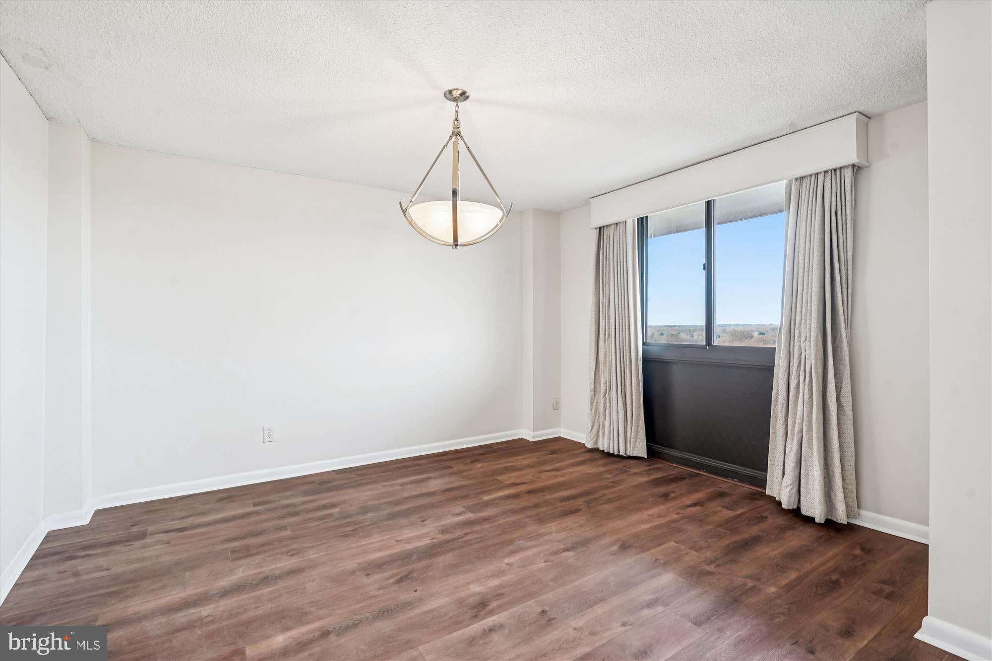 WESTLAKE PARK - Residential