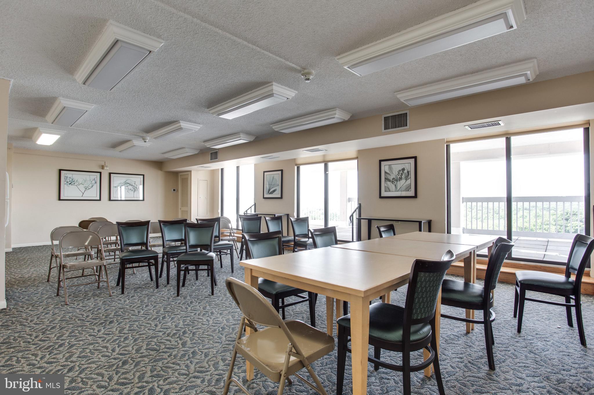 WESTLAKE PARK - Residential