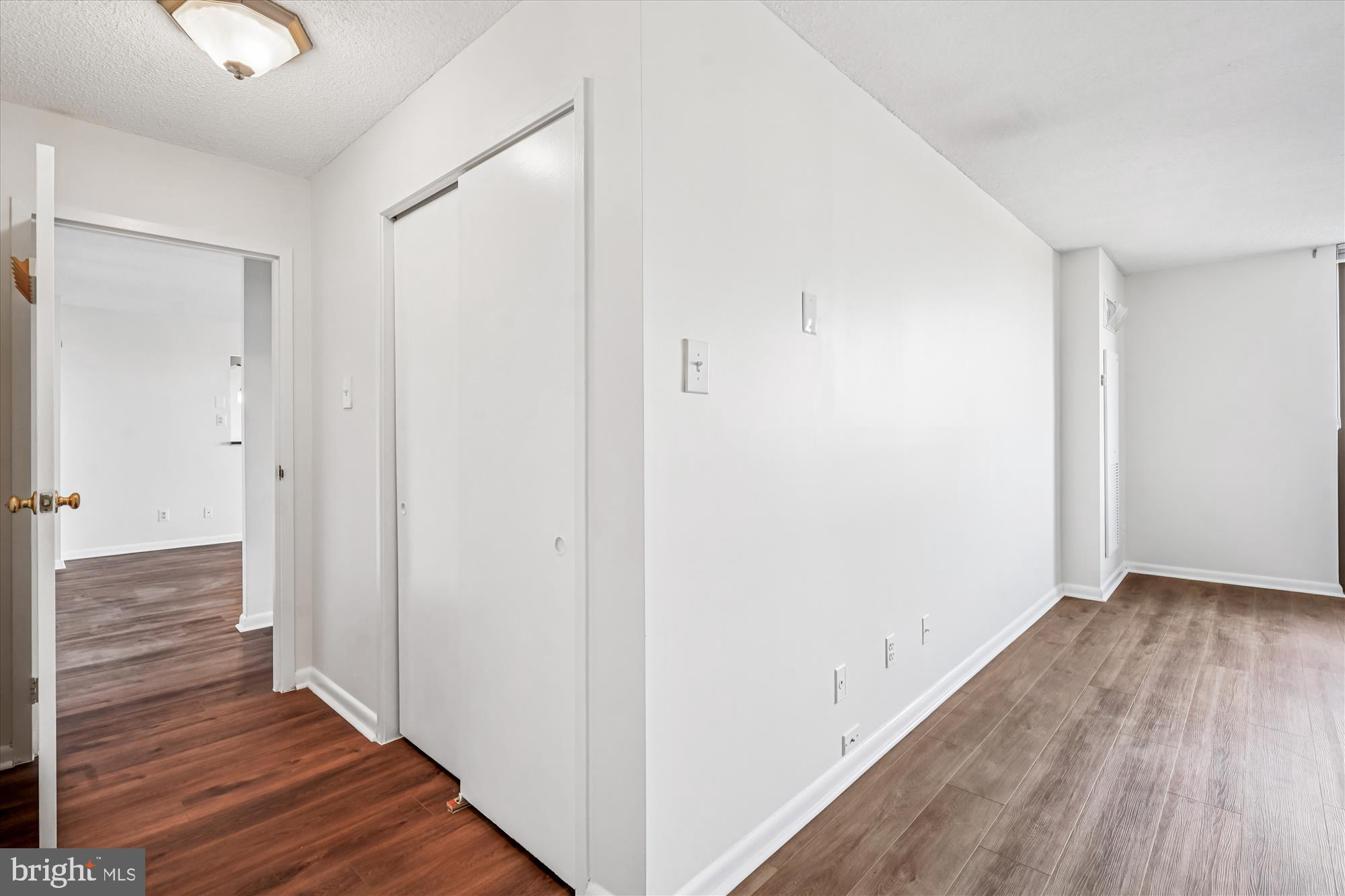 WESTLAKE PARK - Residential