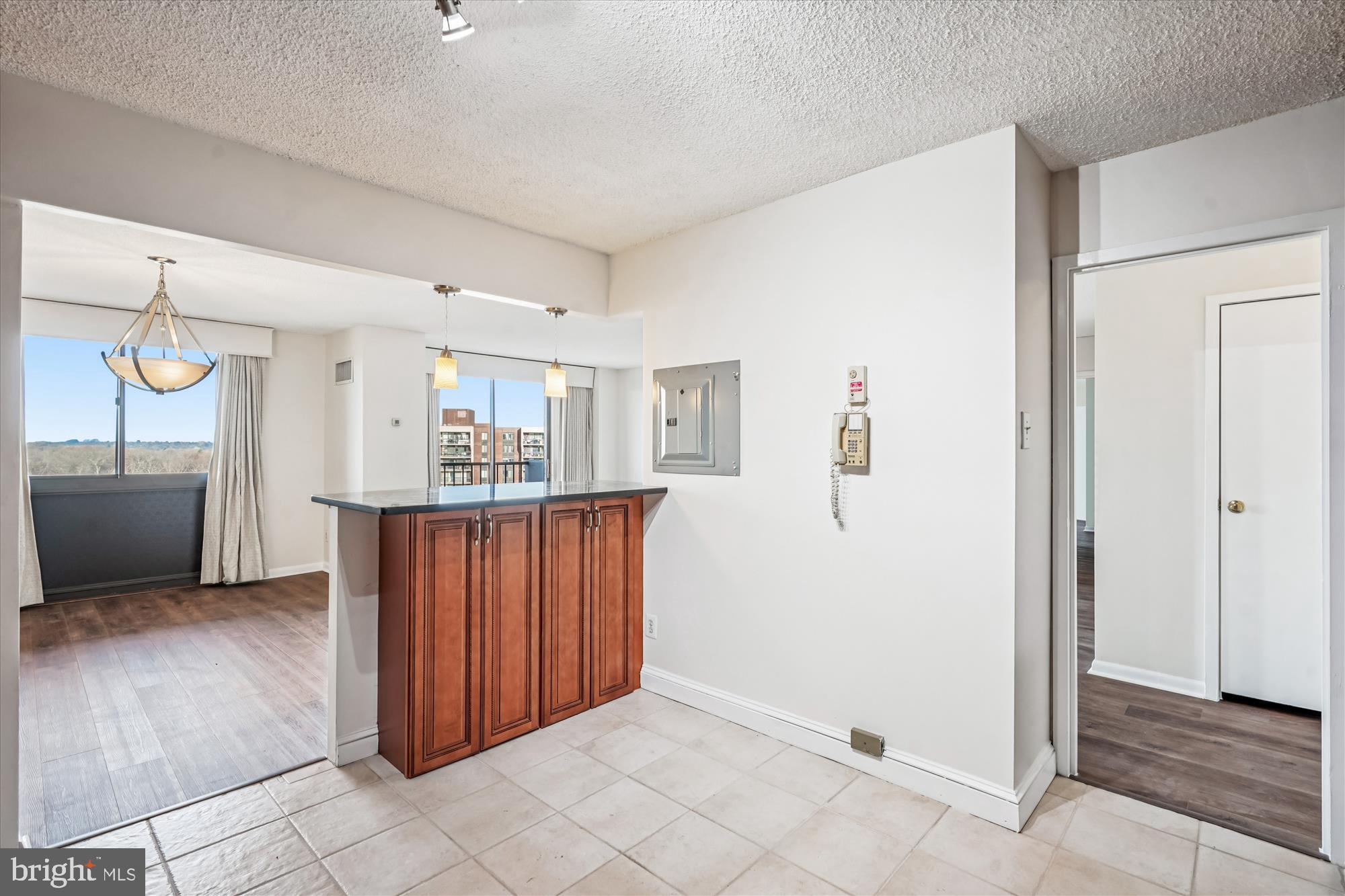 WESTLAKE PARK - Residential