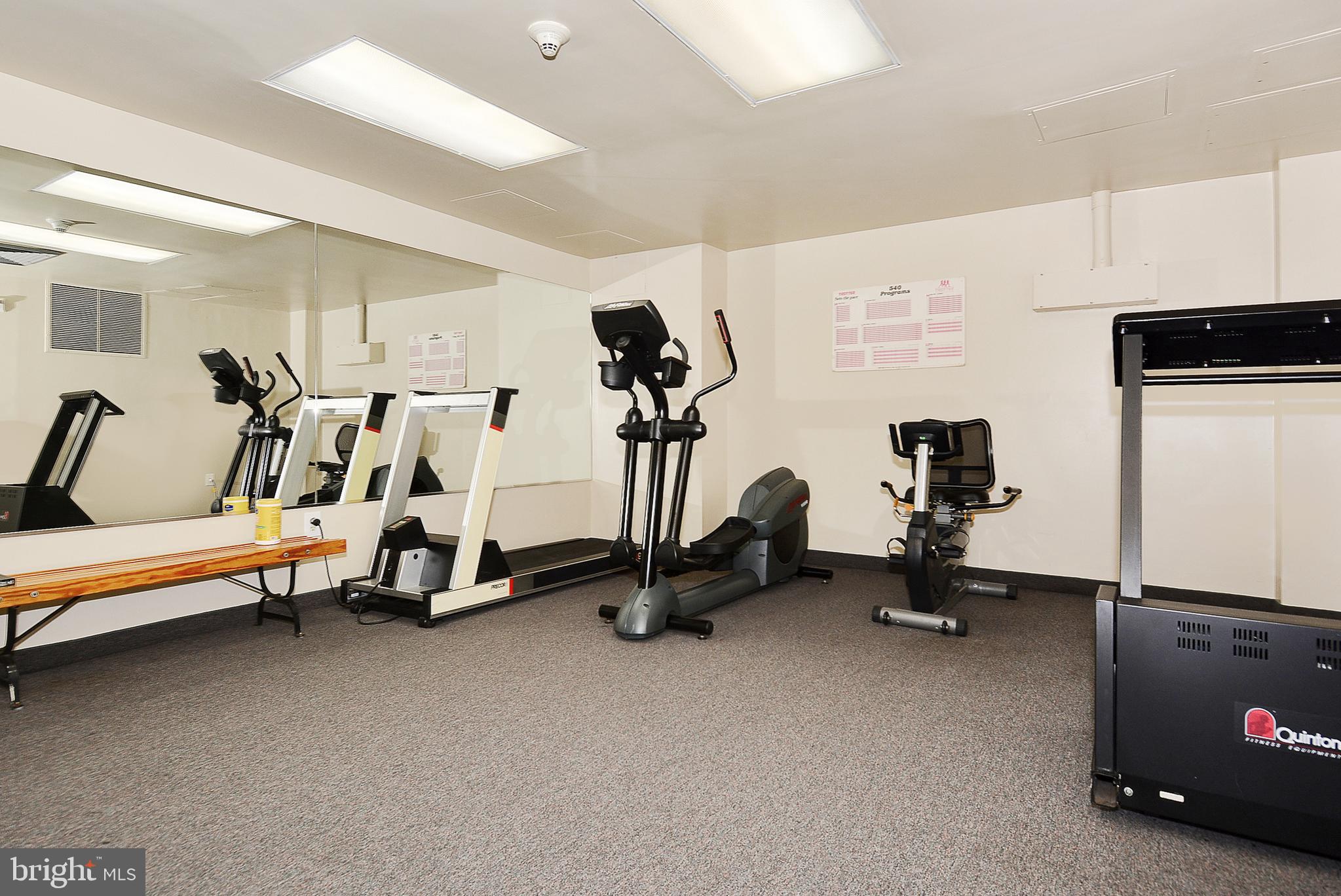 WESTLAKE PARK - Residential