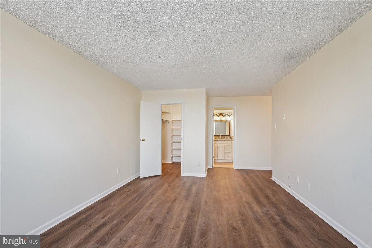 WESTLAKE PARK - Residential