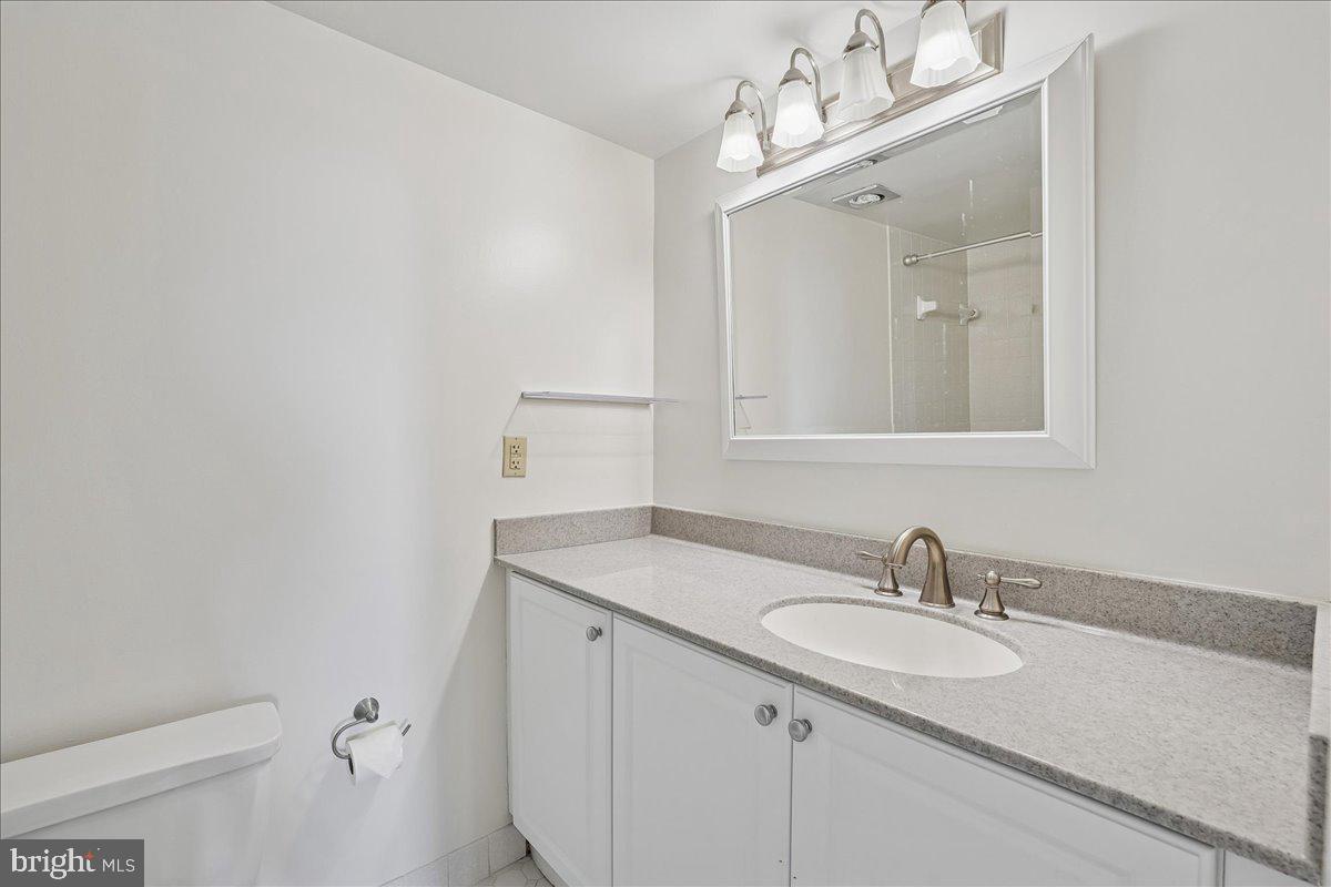 WESTLAKE PARK - Residential