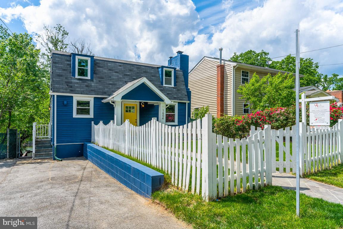 LANDOVER - Residential