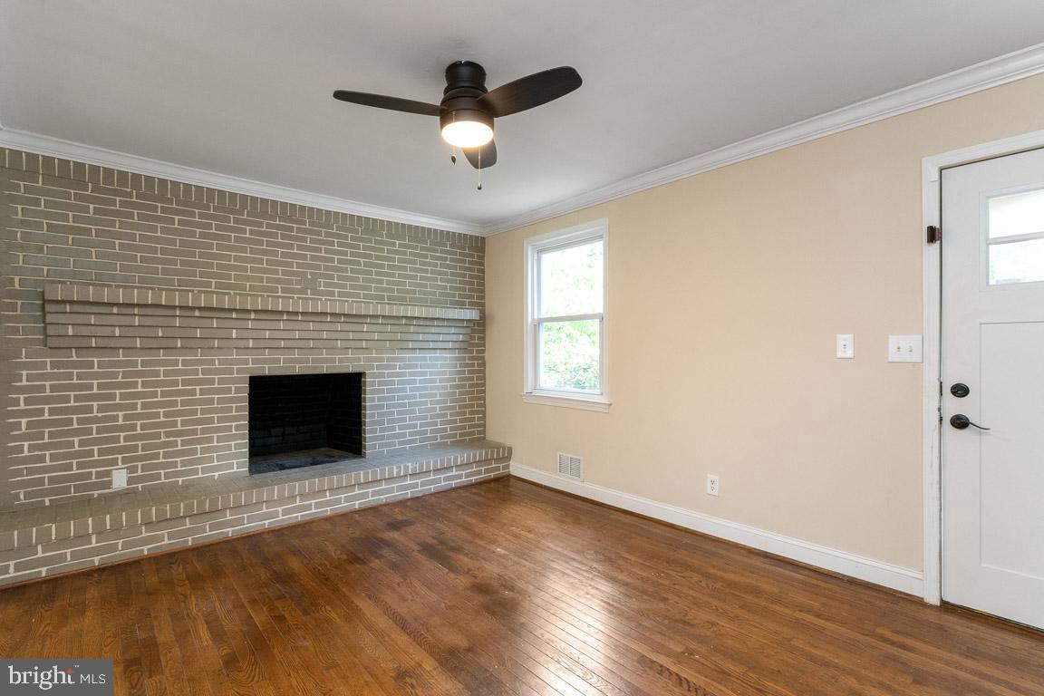 LANDOVER - Residential