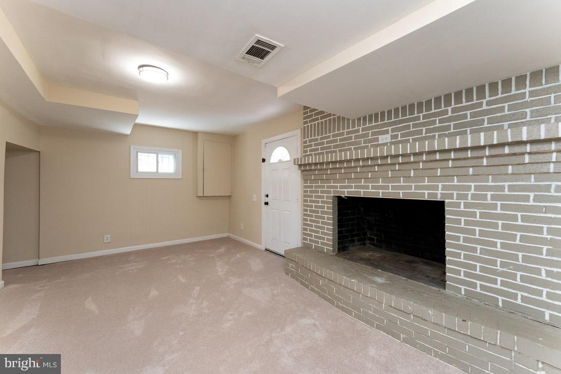 LANDOVER - Residential