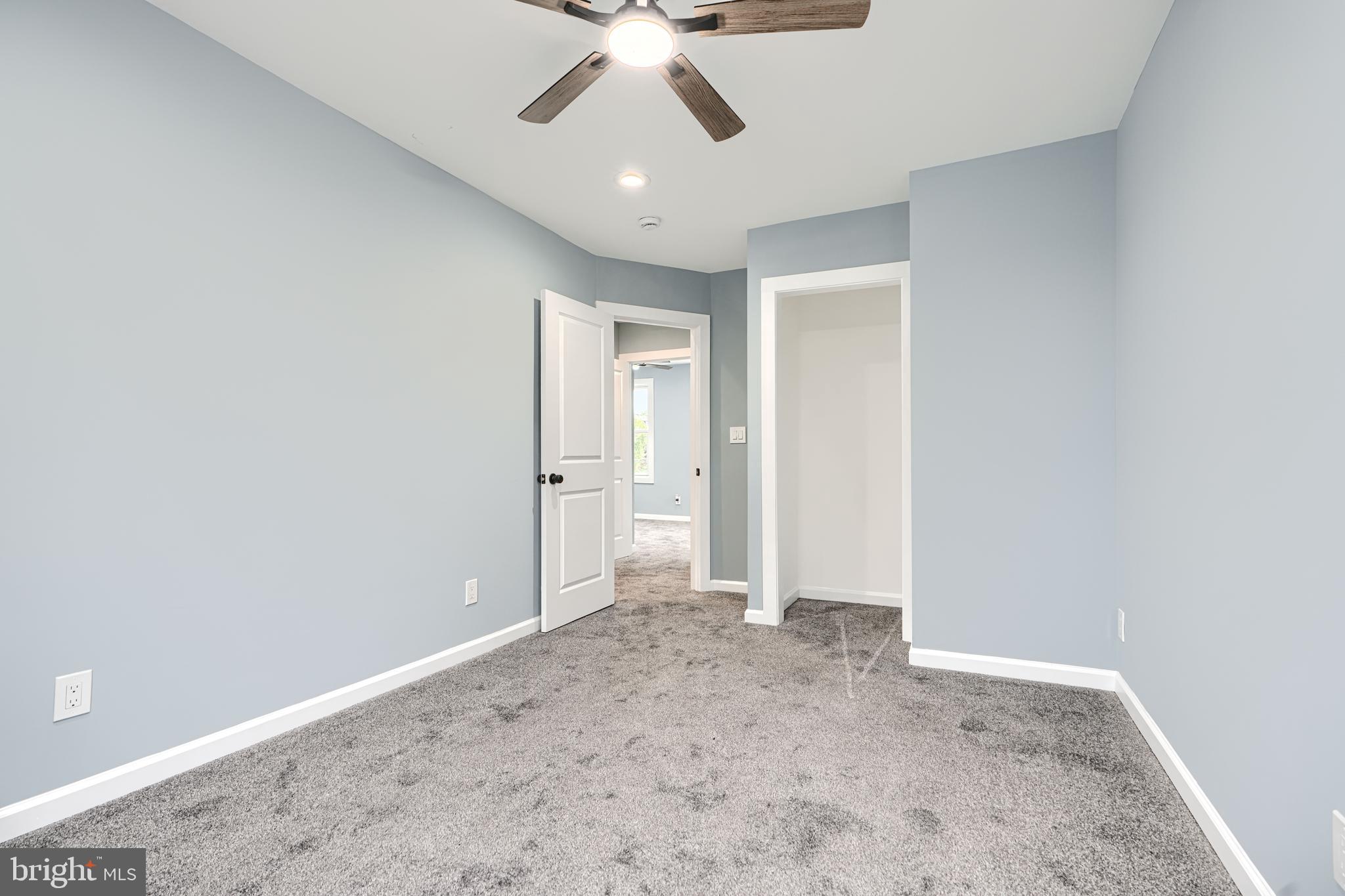 ARLINGTON - Residential
