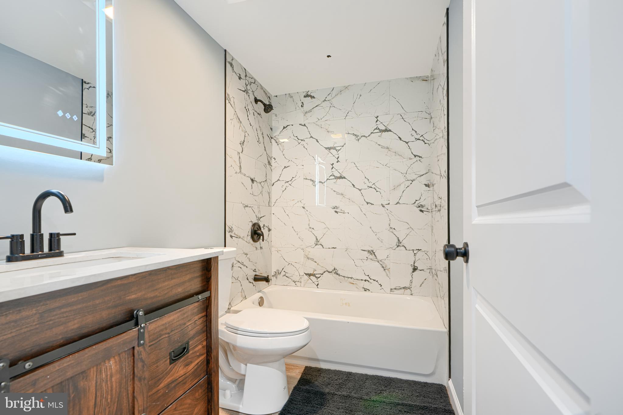 ARLINGTON - Residential