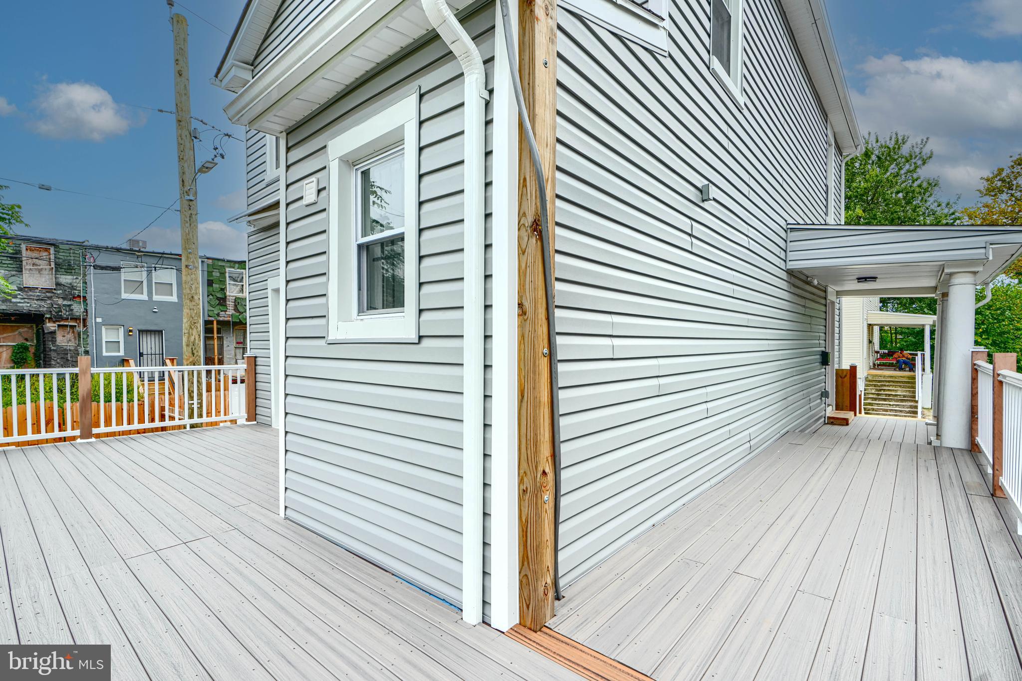 ARLINGTON - Residential