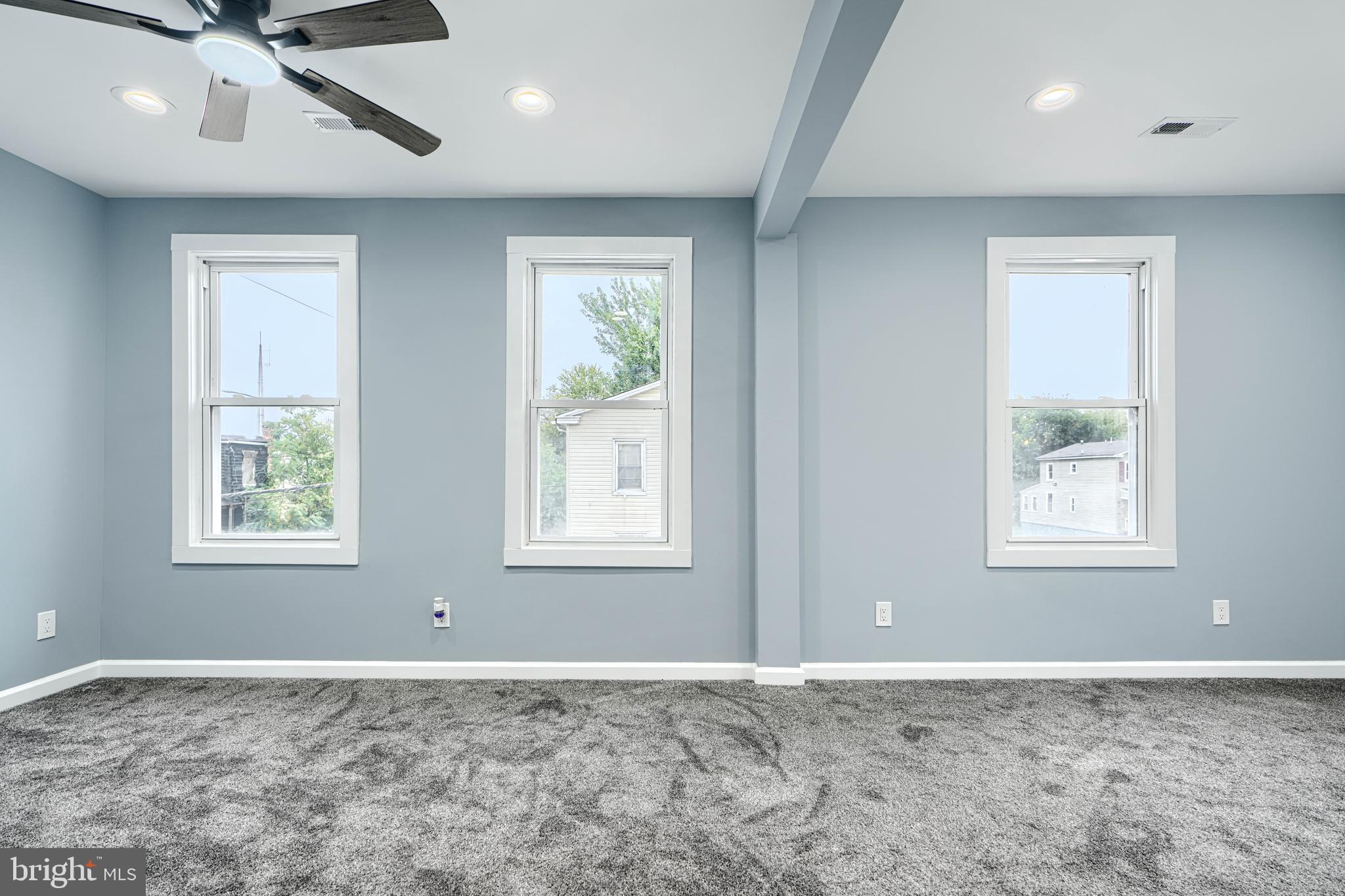 ARLINGTON - Residential