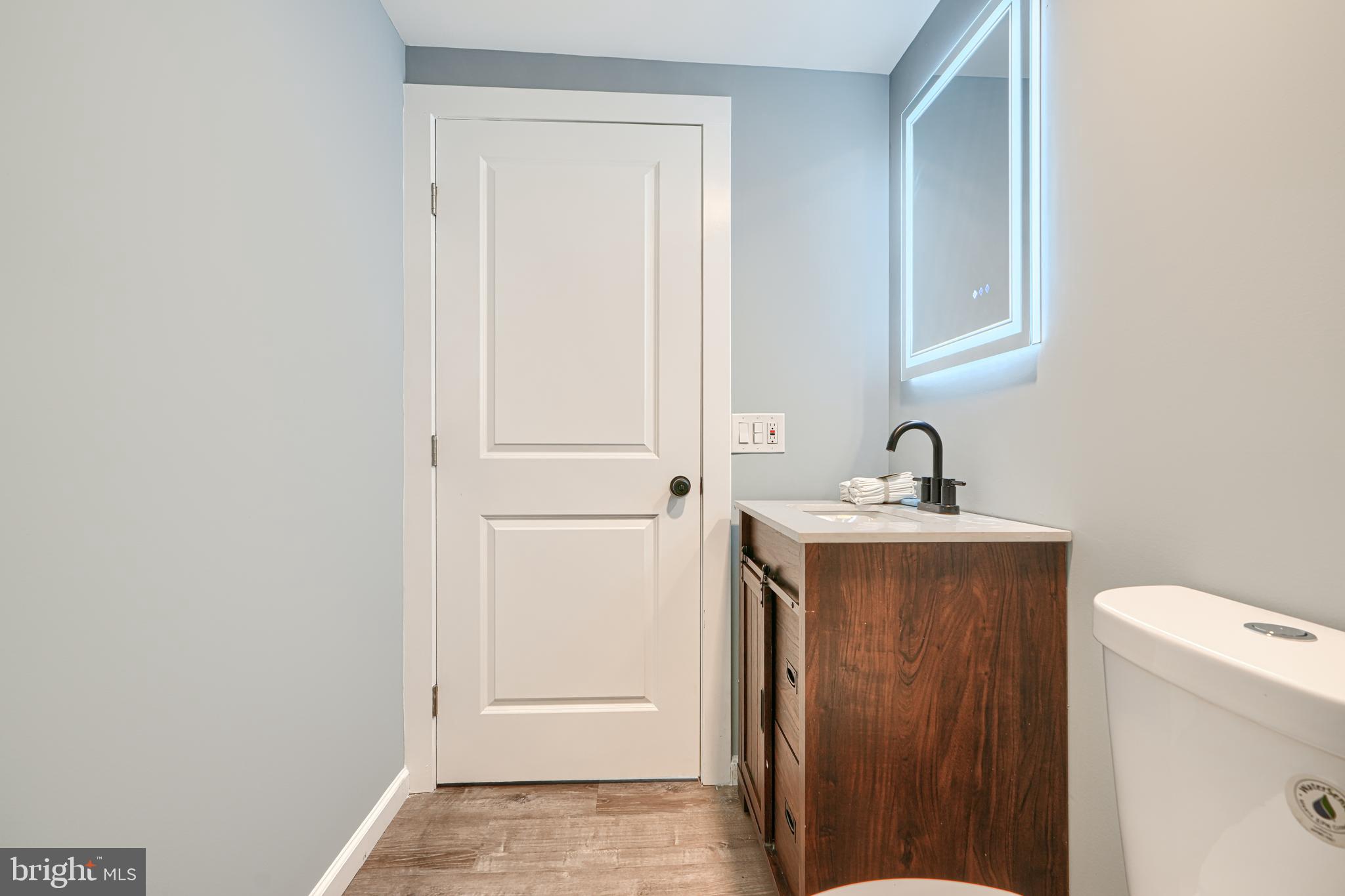 ARLINGTON - Residential