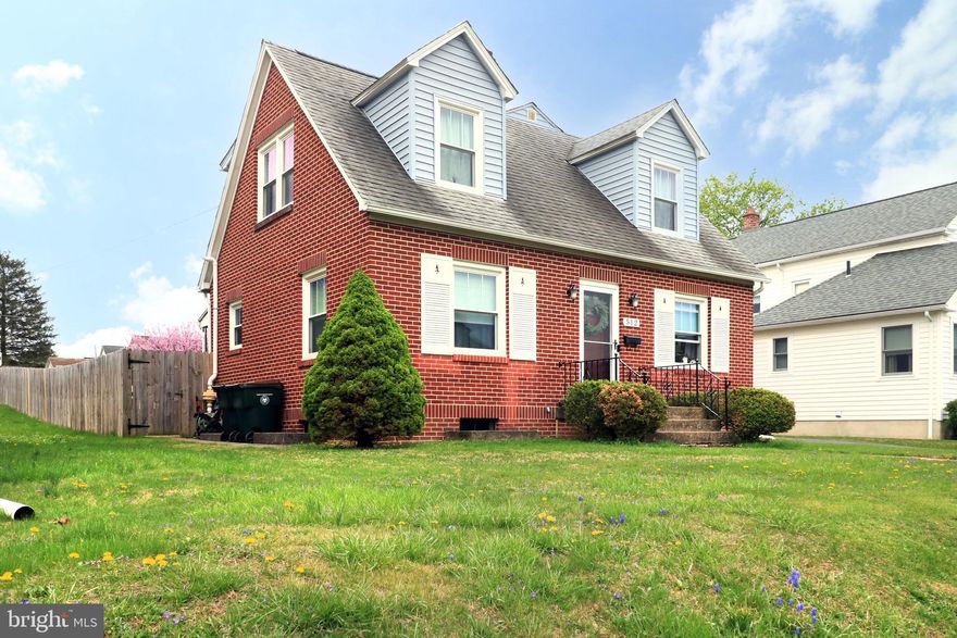 Welcome to this charming brick Cape Cod home, nestled on a quiet street in the heart of Bellefonte! This delightful property boasts recently refinished hardwood floors and newer windows that add a fresh touch to its timeless appeal. You'll love cooking in the kitchen, featuring newer appliances that make everyday meals a breeze. Cozy up next to the beautiful brick fireplace that invites warmth and comfort into your living space. Upstairs, you'll find three sizable bedrooms equipped with newer ceiling fans, ensuring a cool and comfortable atmosphere. Step outside to the fenced-in backyard, where you can enjoy the outdoors on the covered patio – perfect for entertaining family and friends or simply relaxing with a good book. The detached garage provides ample storage and parking. Plus, with only 10 miles to State College and Penn State University, you’ll enjoy convenient access to all the exciting activities the area has to offer. Don’t miss your chance to make this lovely home yours!