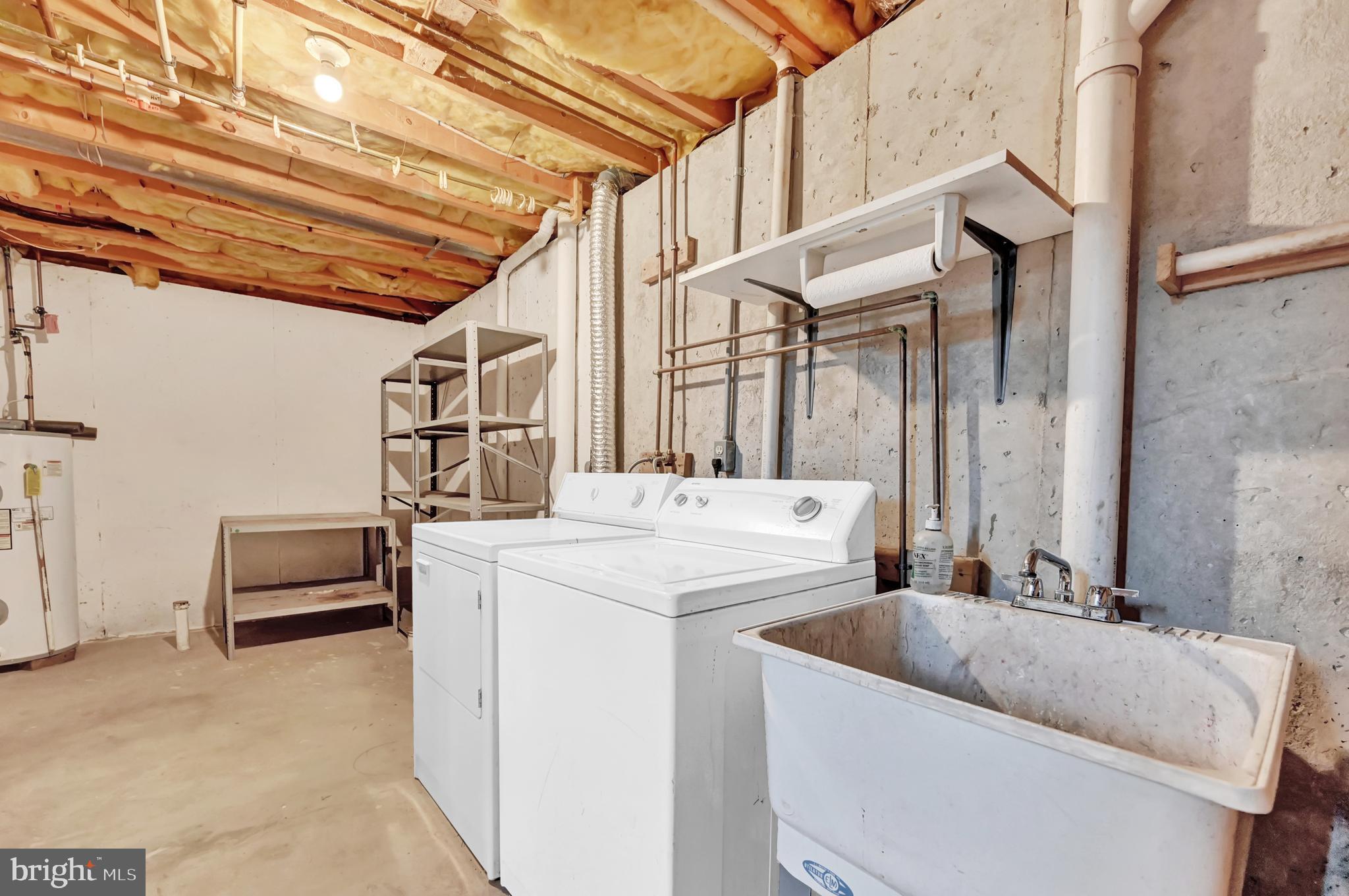 ATLEE RIDGE - Residential