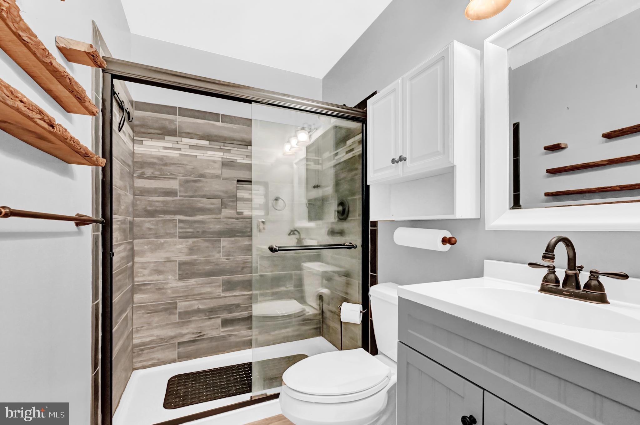 ATLEE RIDGE - Residential