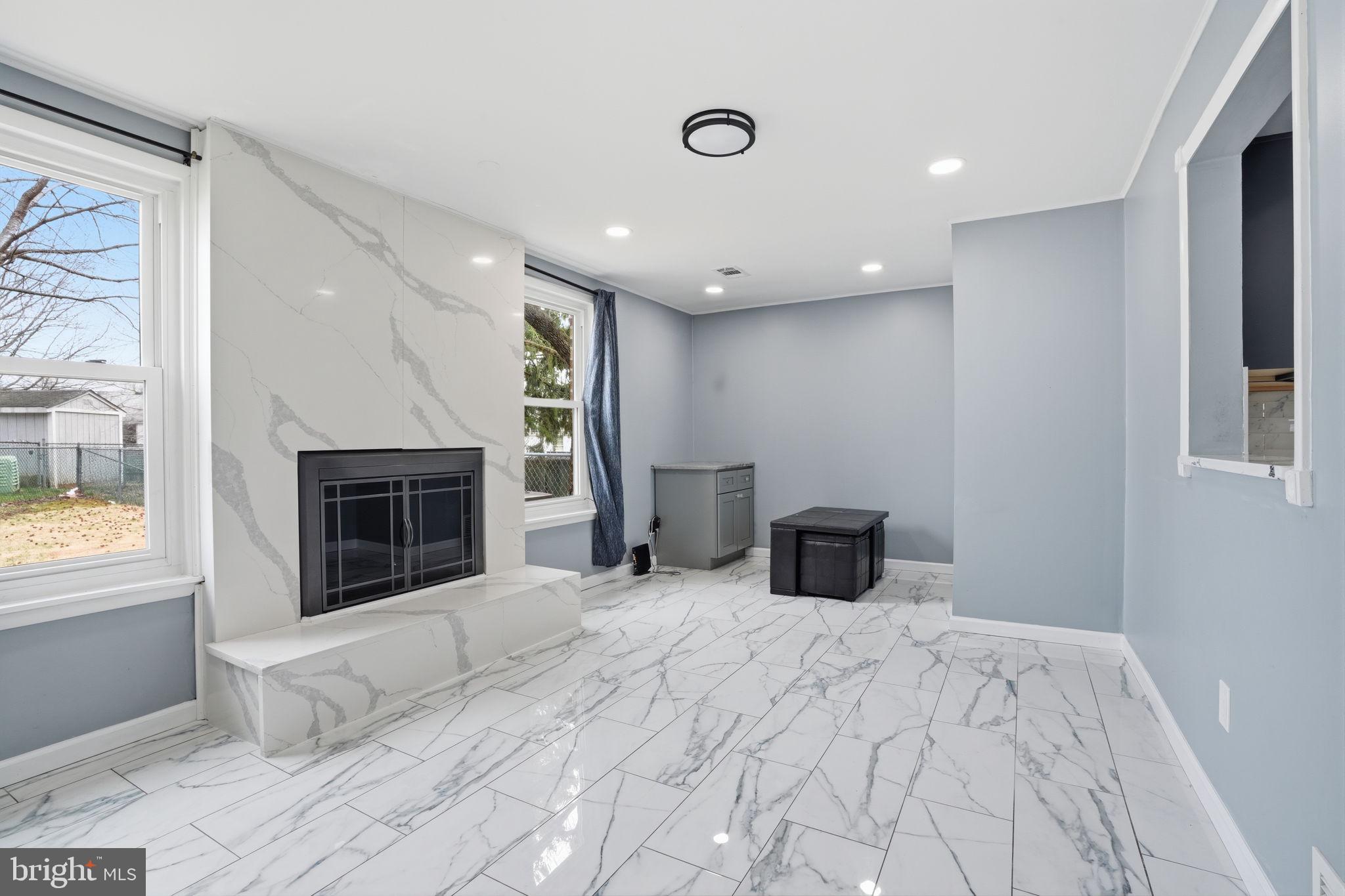 NESHAMINY VALLEY - Residential