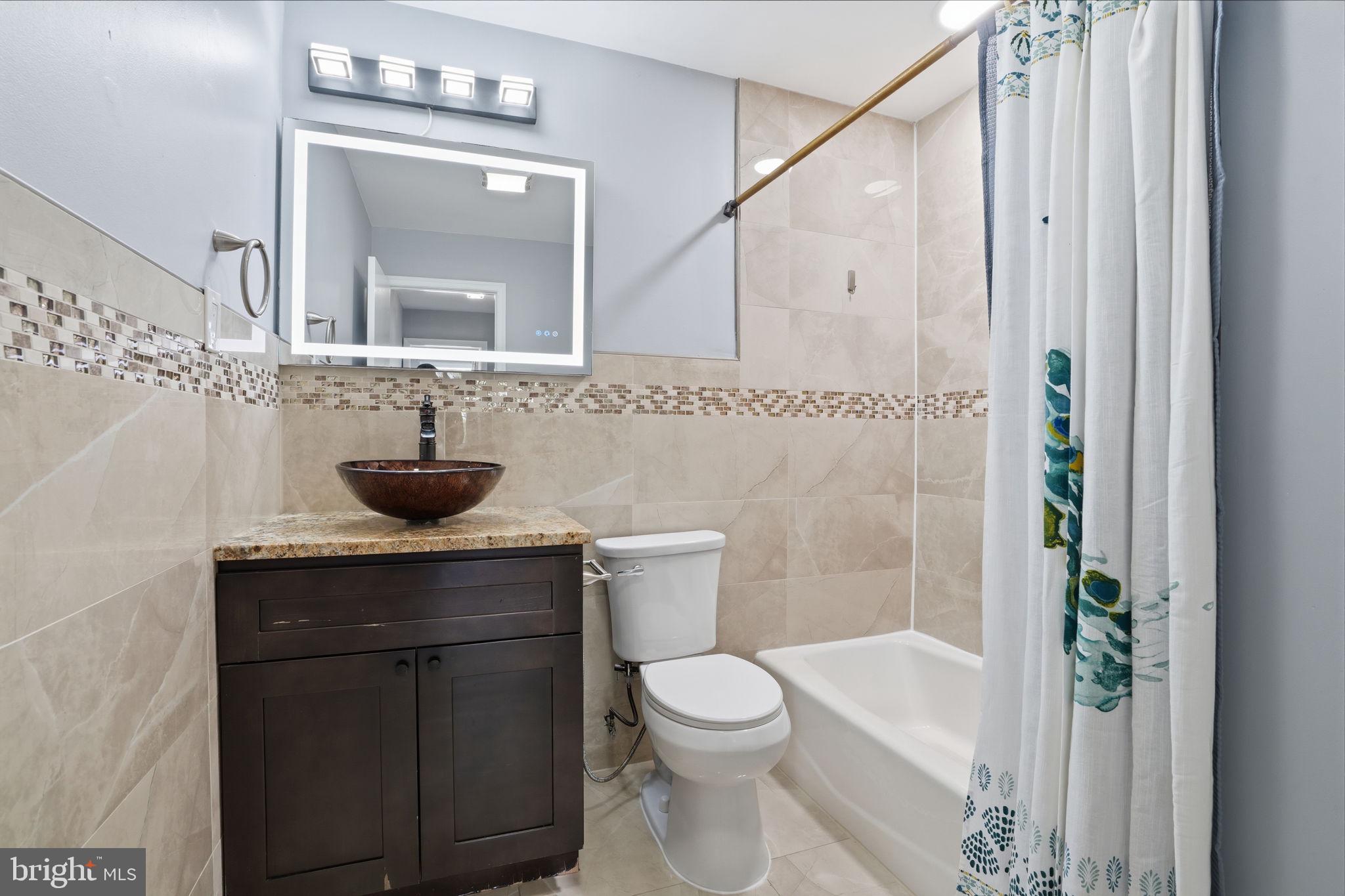 NESHAMINY VALLEY - Residential