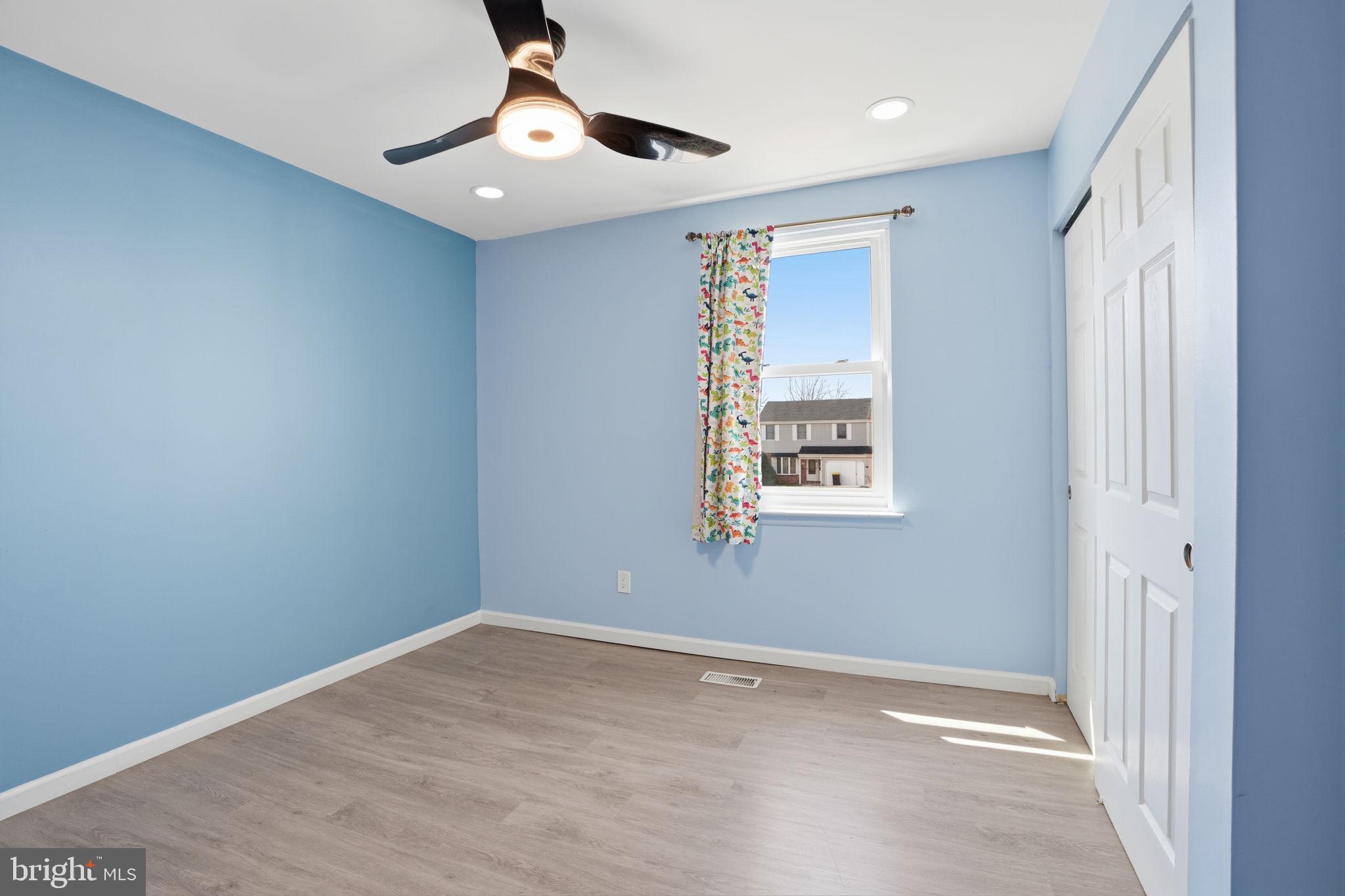 NESHAMINY VALLEY - Residential