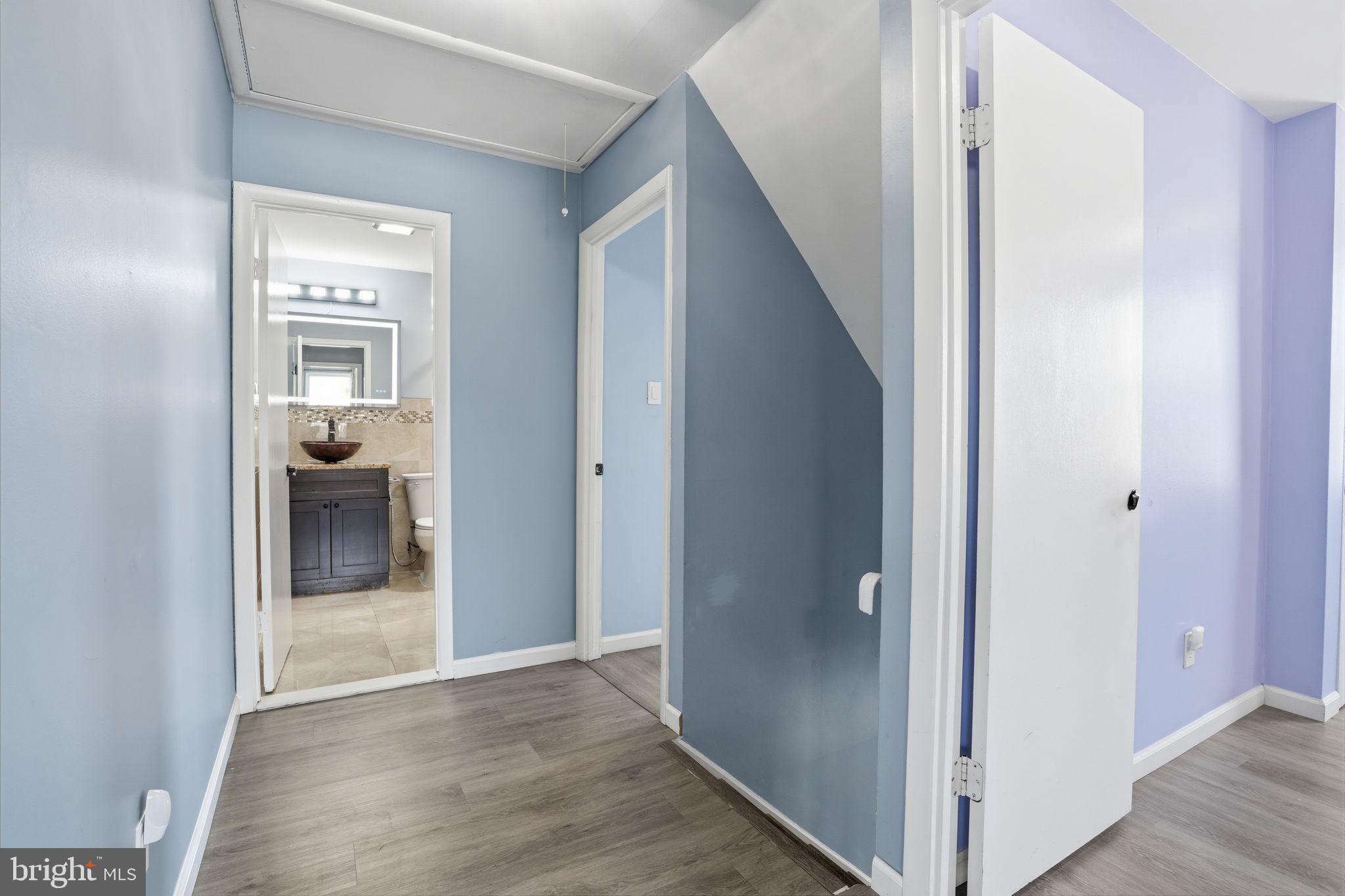 NESHAMINY VALLEY - Residential