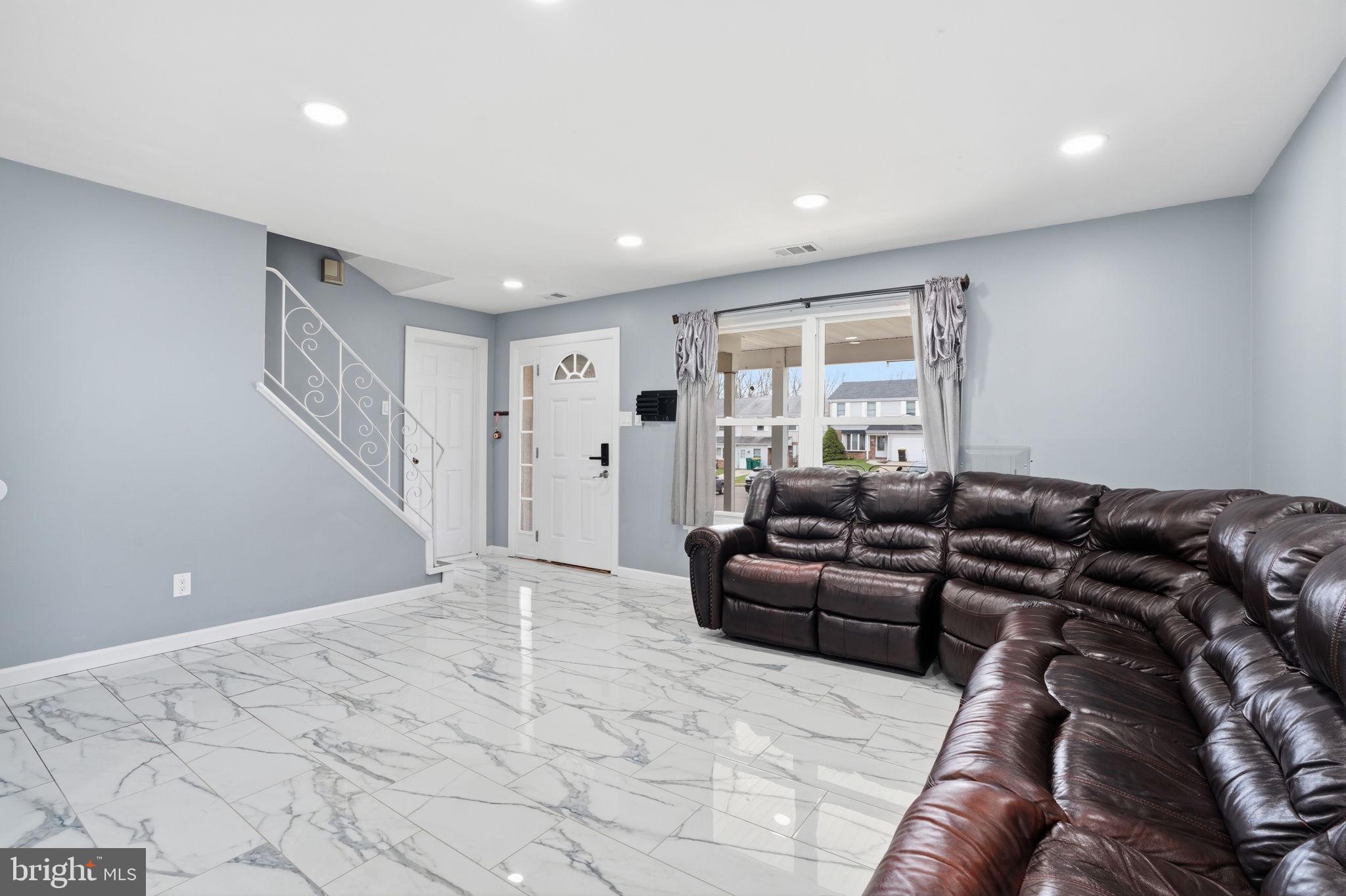 NESHAMINY VALLEY - Residential