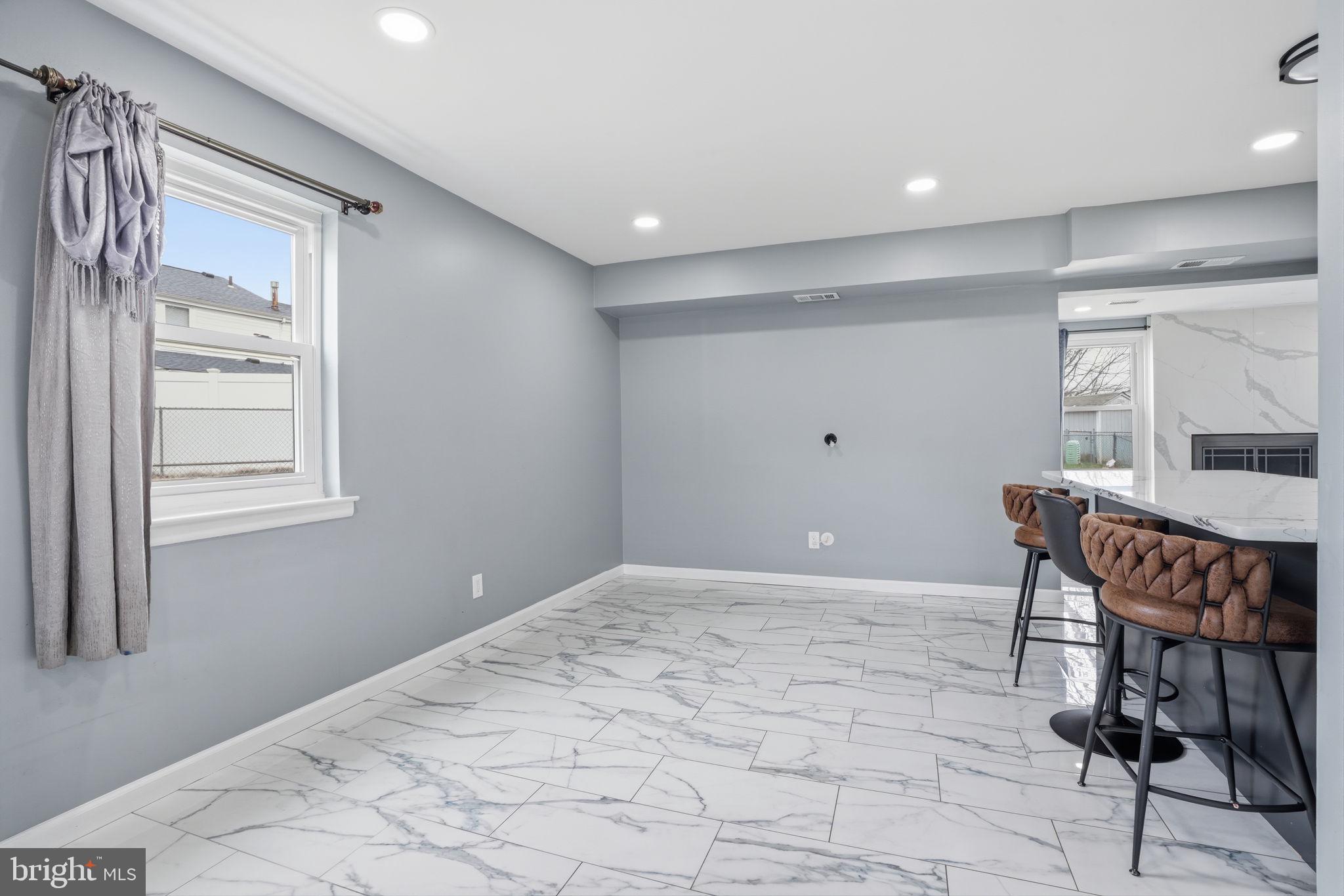 NESHAMINY VALLEY - Residential