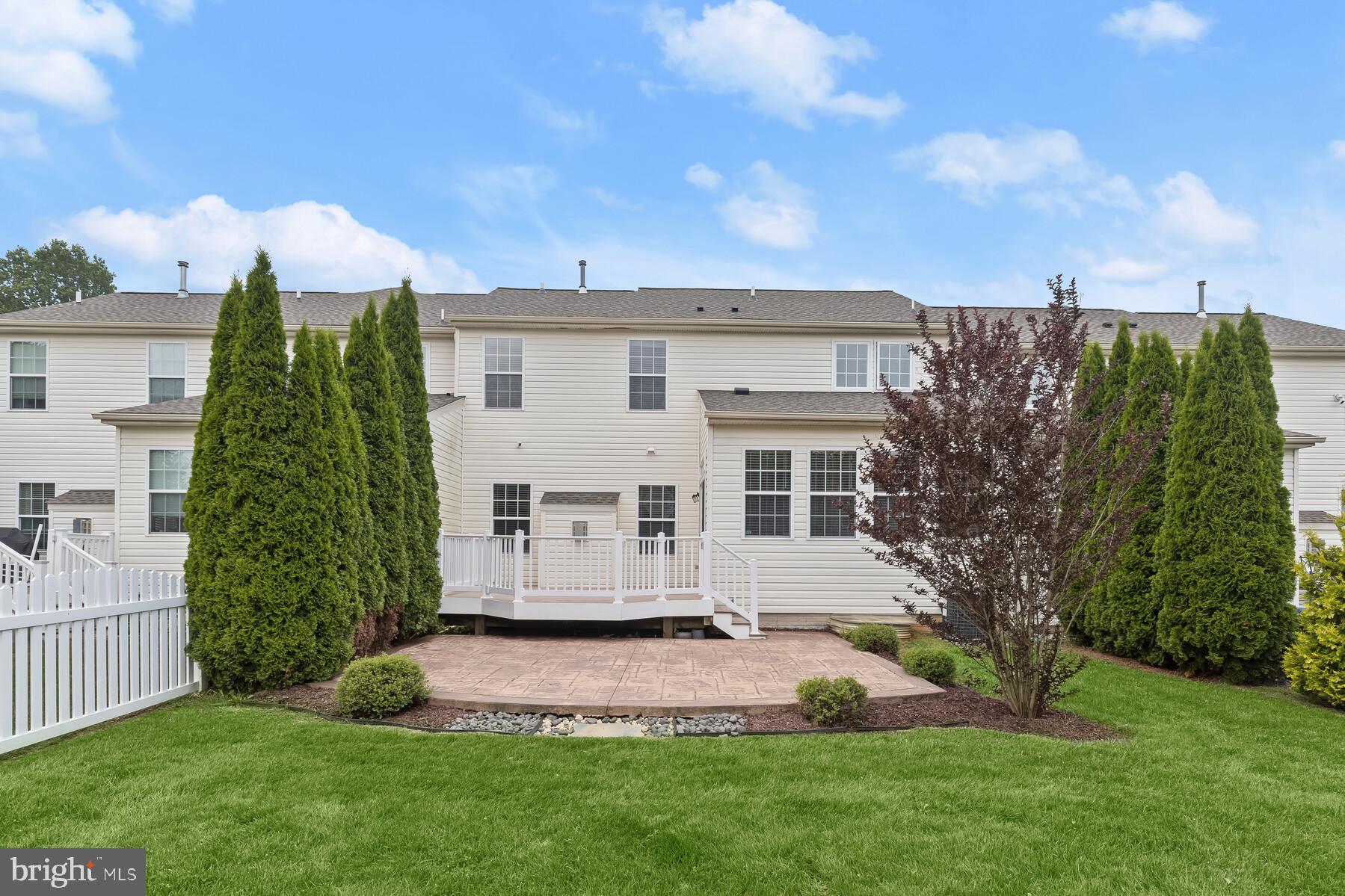 VALE MEADOWS - Residential