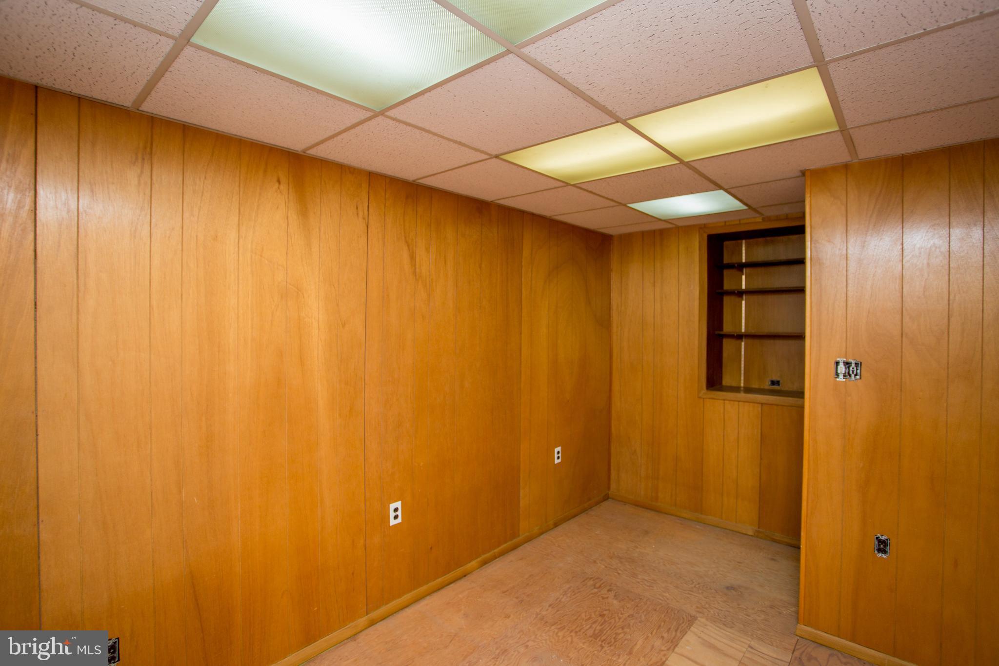 EDGELY - Residential