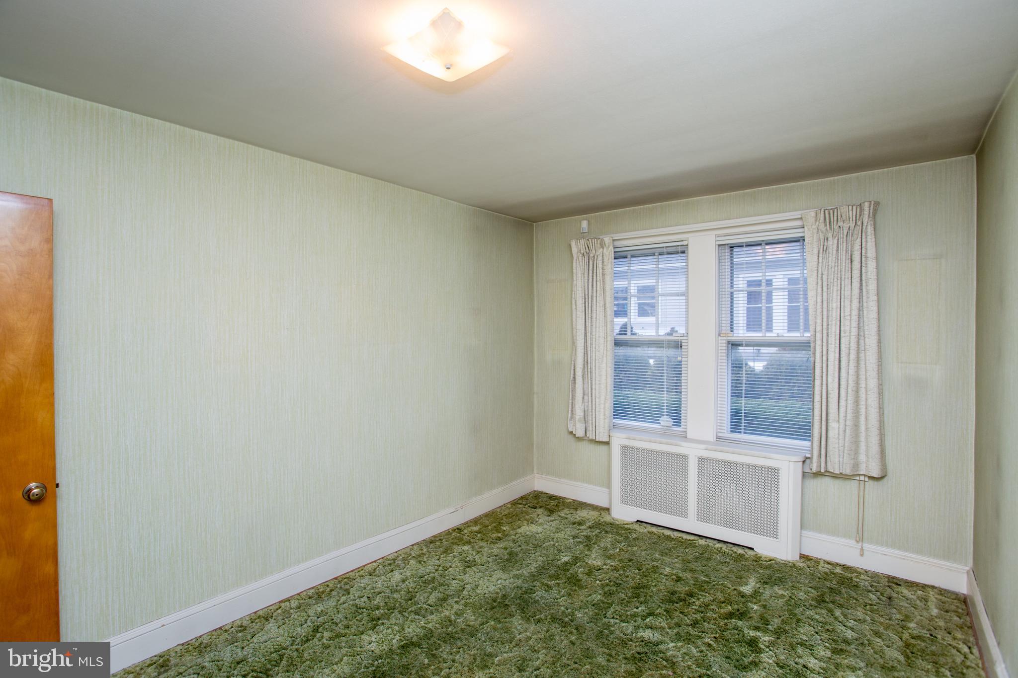 EDGELY - Residential