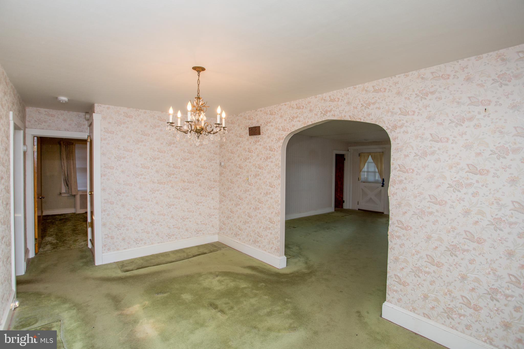 EDGELY - Residential