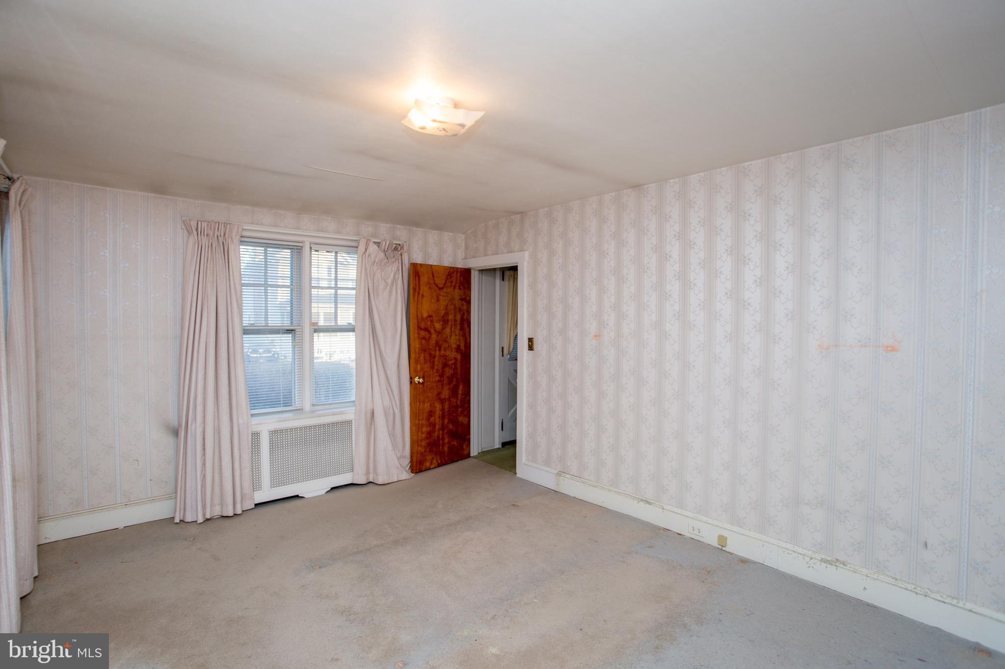 EDGELY - Residential