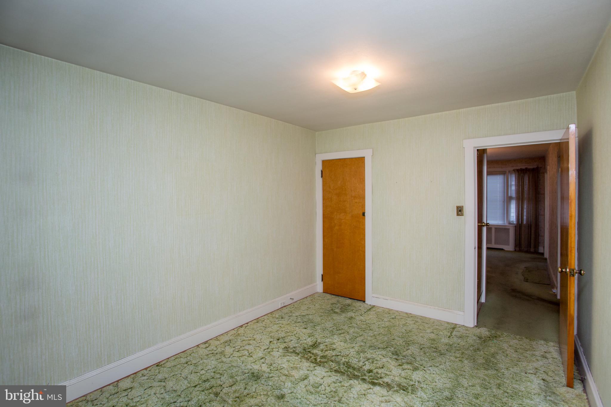 EDGELY - Residential