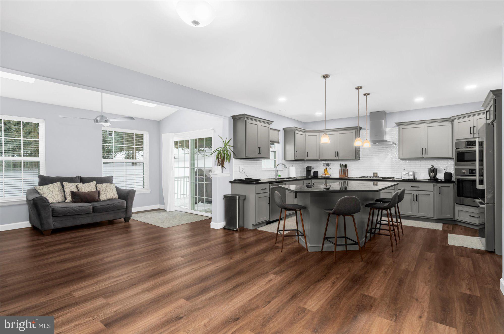 HEIDELBERG CROSSING - Residential