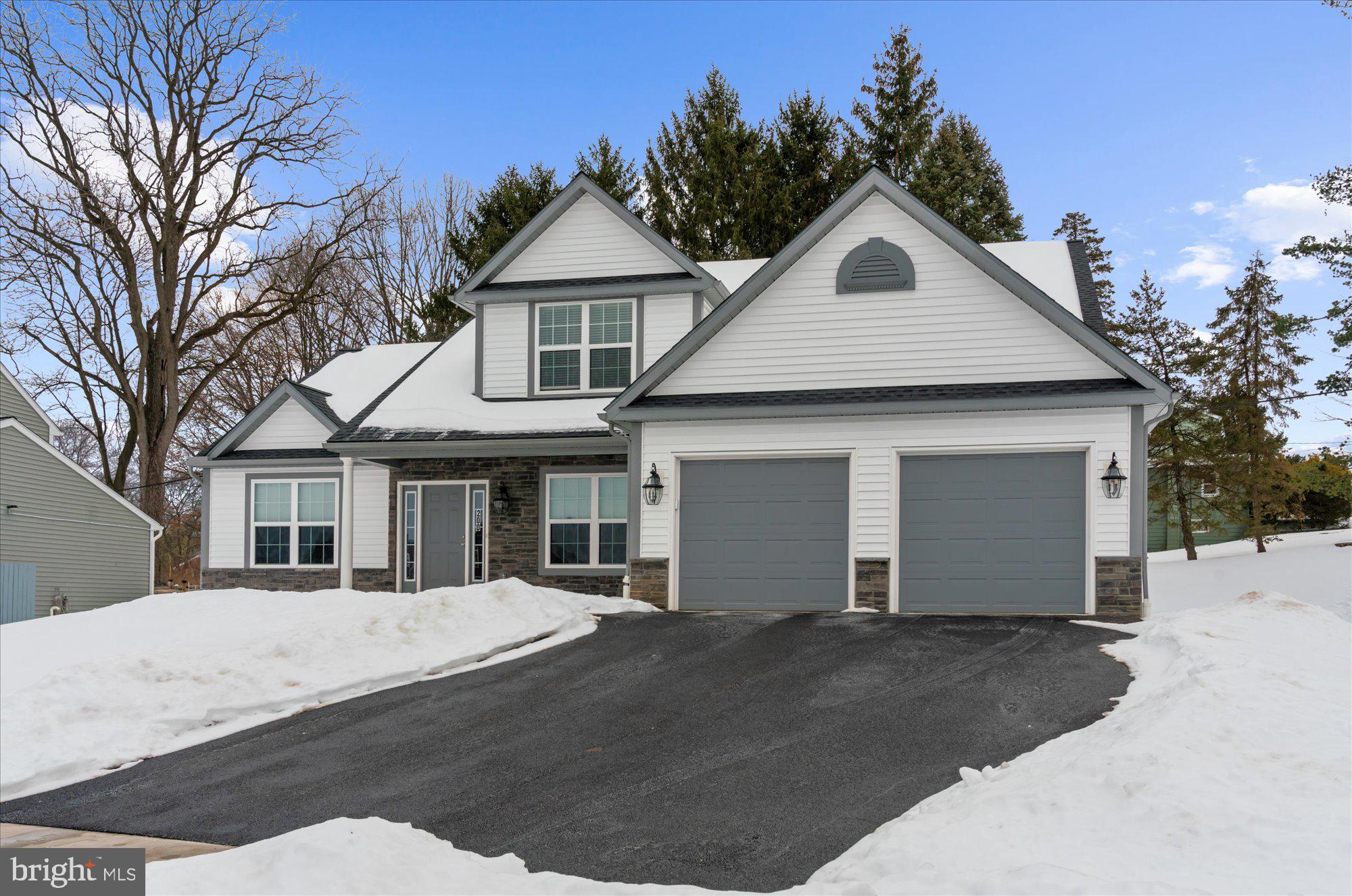 HEIDELBERG CROSSING - Residential