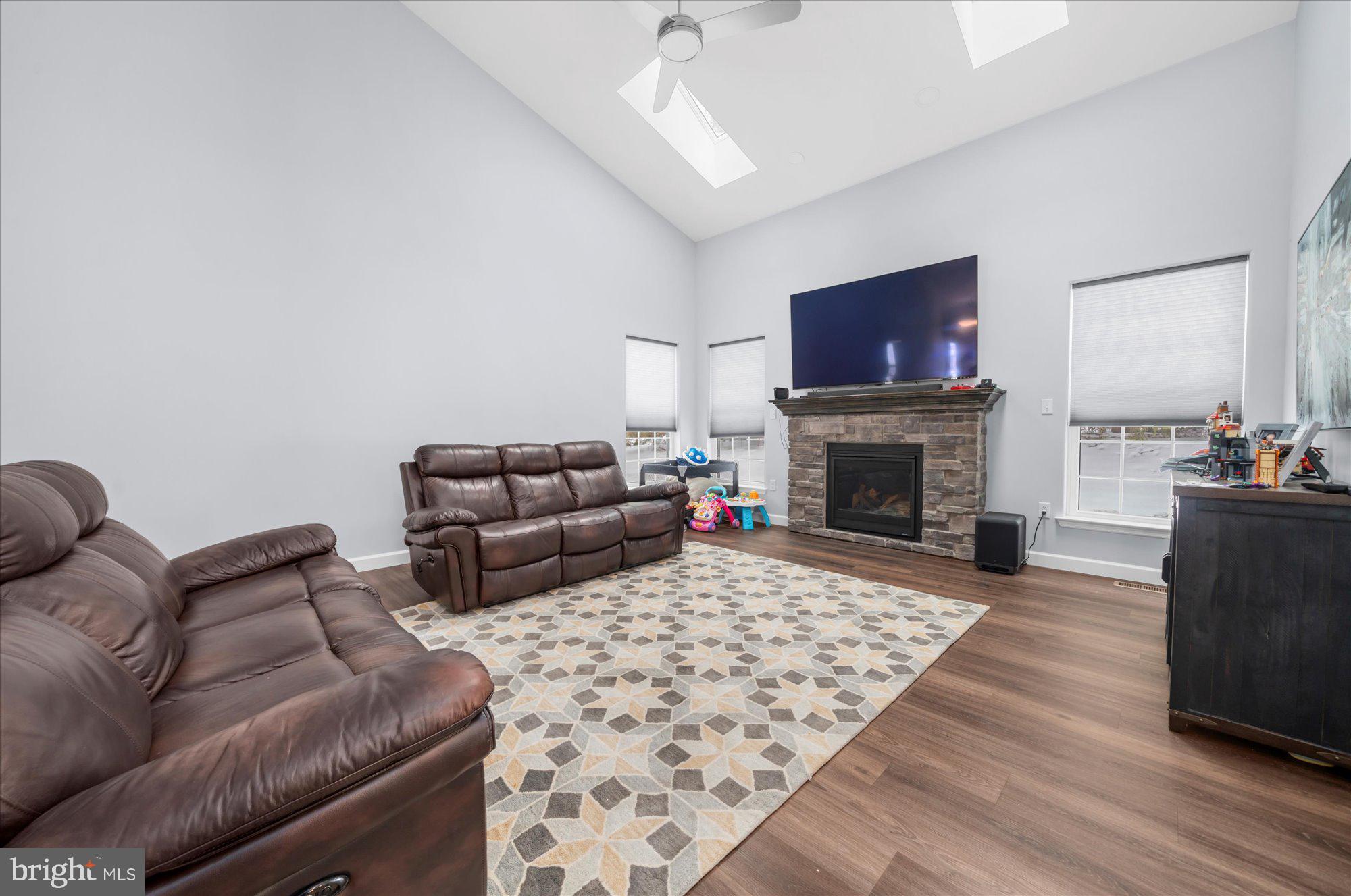 HEIDELBERG CROSSING - Residential