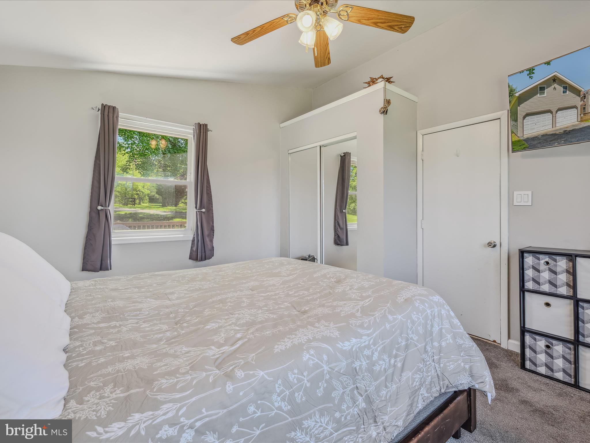 SLEEPY CREEK ORCHARD - Residential