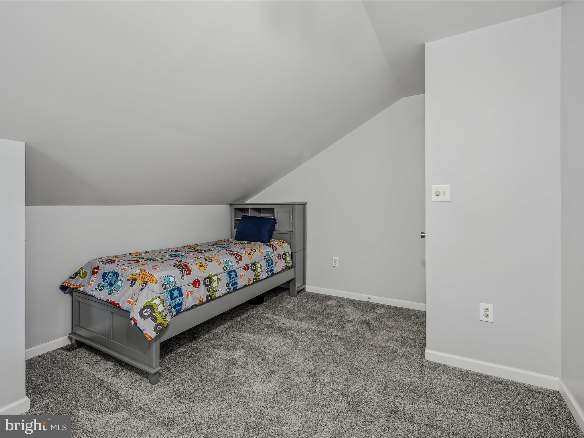 SLEEPY CREEK ORCHARD - Residential