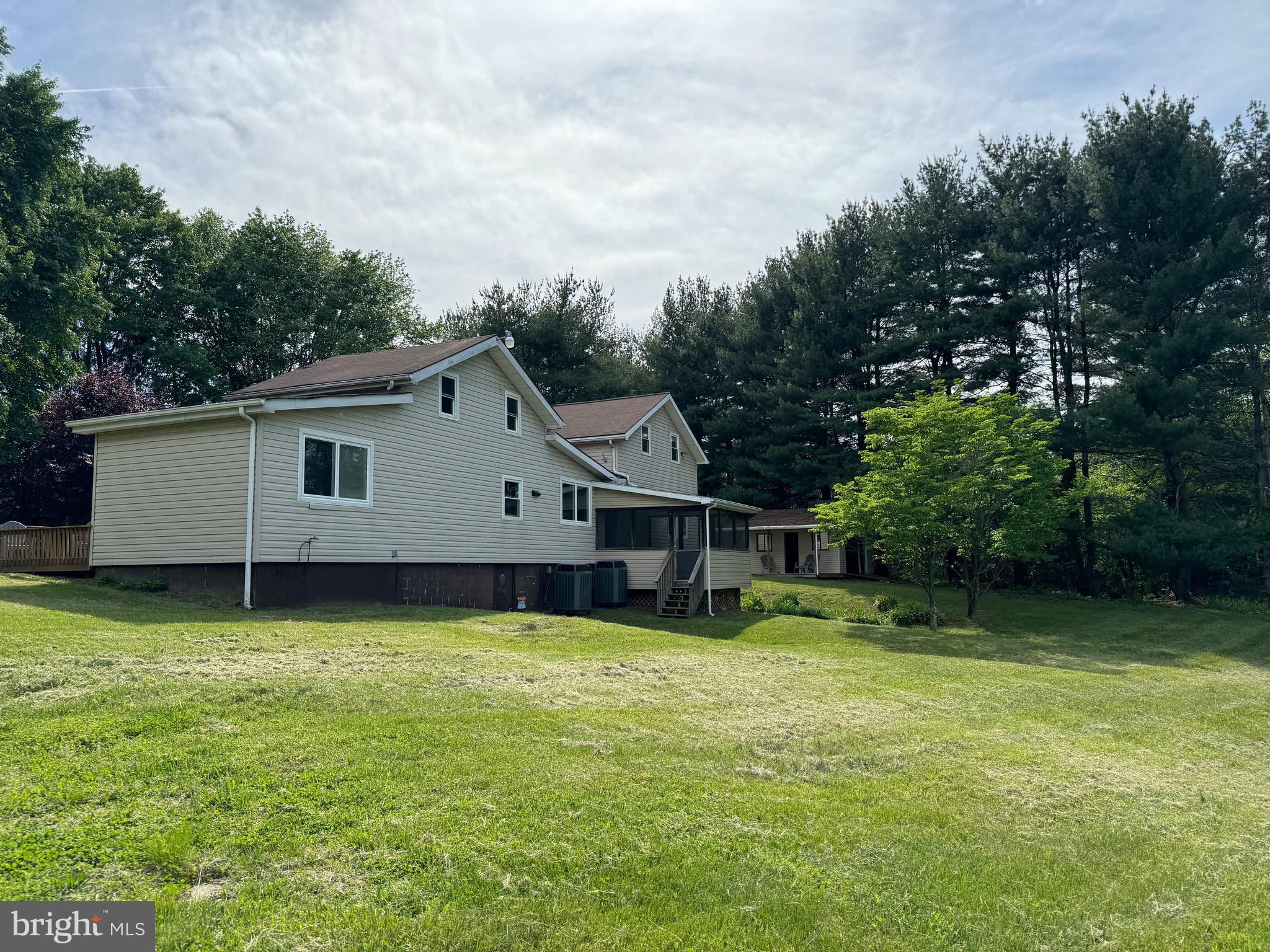 SLEEPY CREEK ORCHARD - Residential