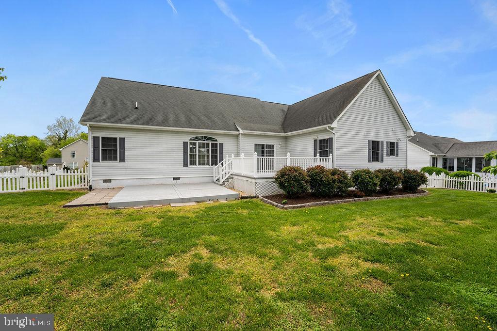 BOWLING GREEN MEADOWS - Residential