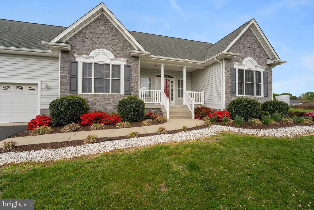 BOWLING GREEN MEADOWS - Residential