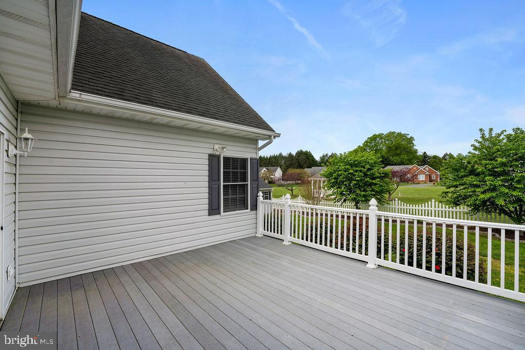 BOWLING GREEN MEADOWS - Residential