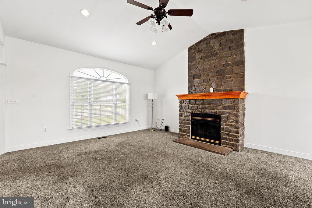 BOWLING GREEN MEADOWS - Residential