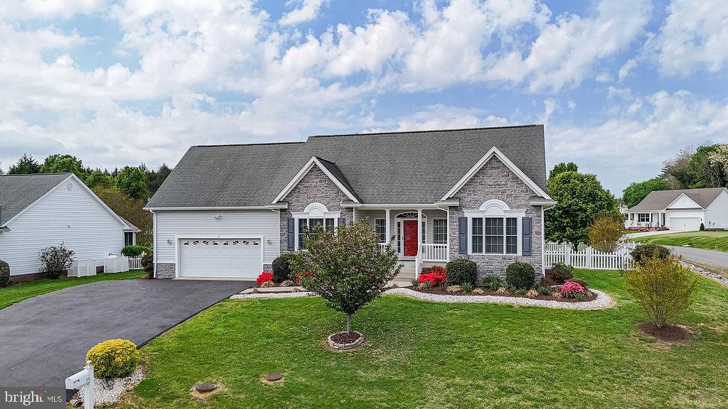 BOWLING GREEN MEADOWS - Residential