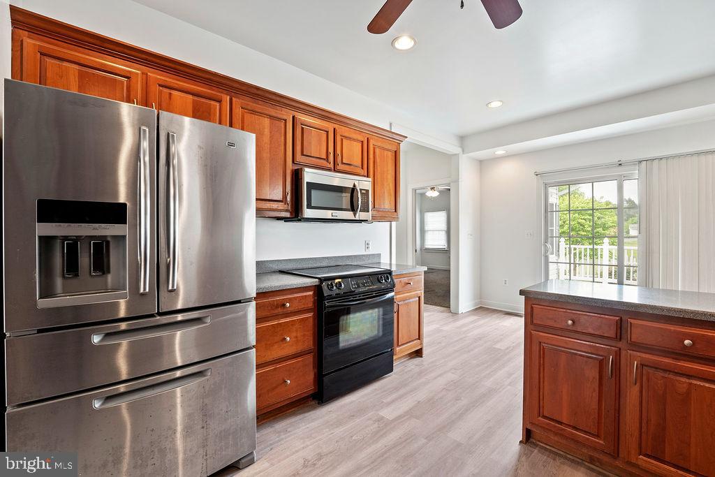 BOWLING GREEN MEADOWS - Residential