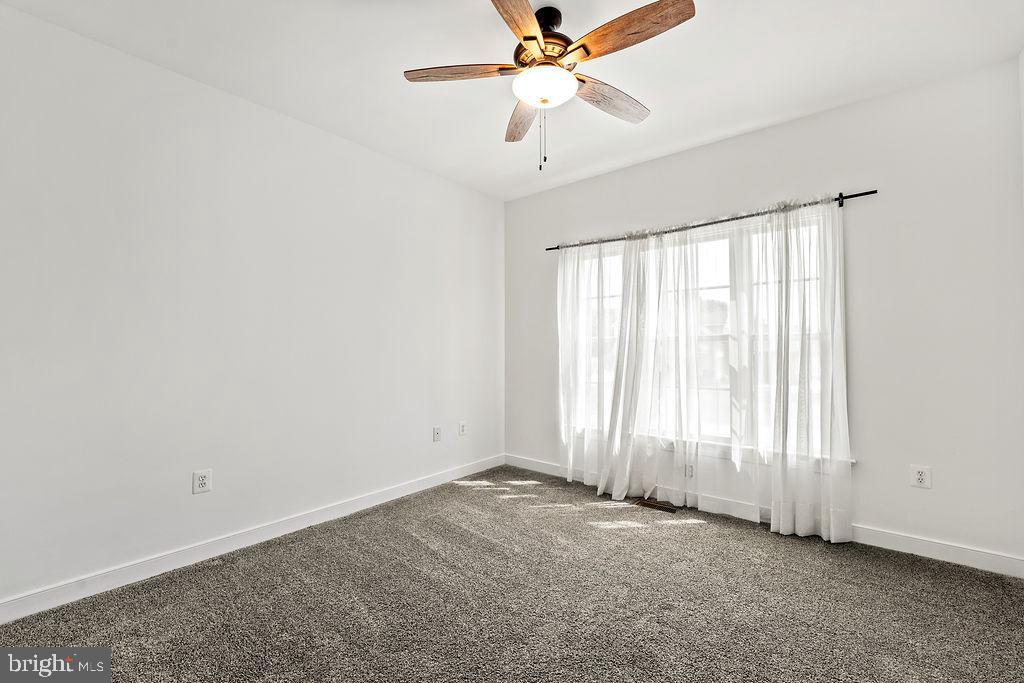 BOWLING GREEN MEADOWS - Residential