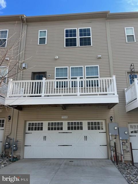 7868 CRESCENT PARK DRIVE